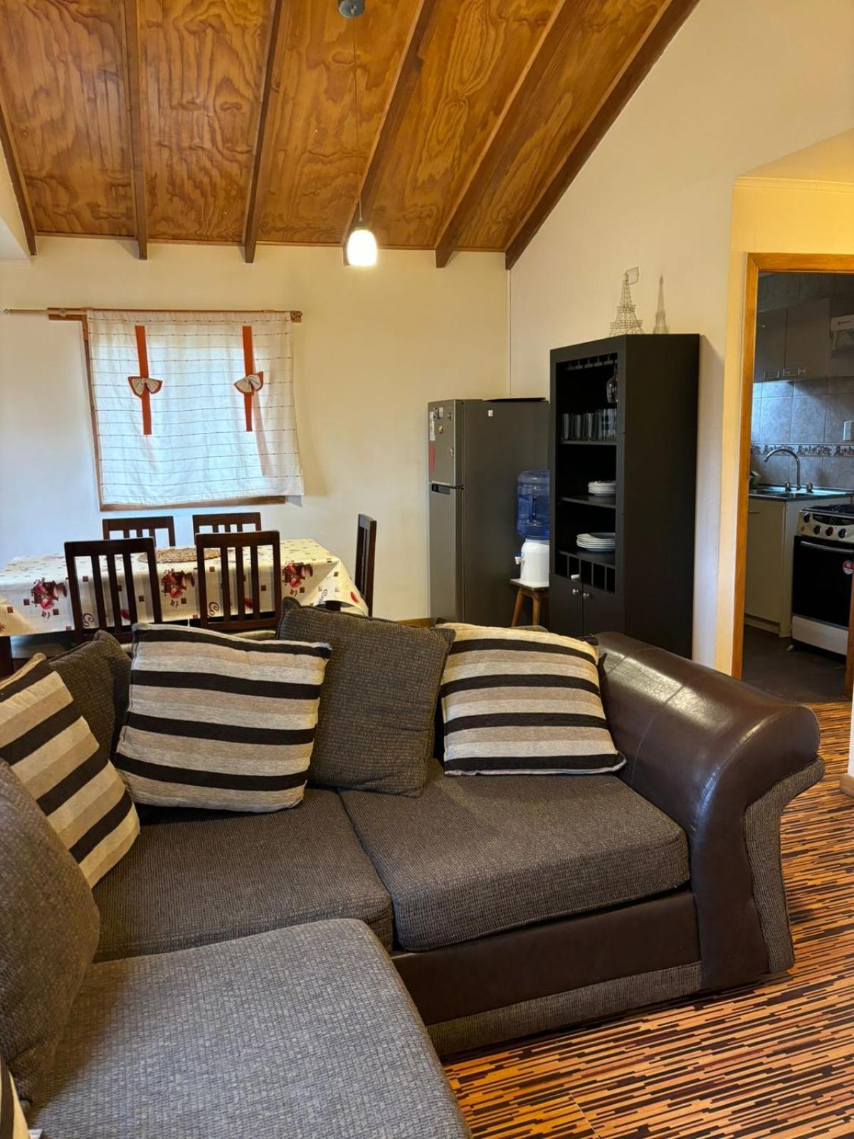 Cabanas Montes De La Patagonia Punta Arenas Luaran gambar